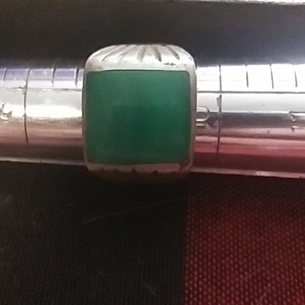 Large Solid Sterling Silver Men's Ring Green Stone - image 5
